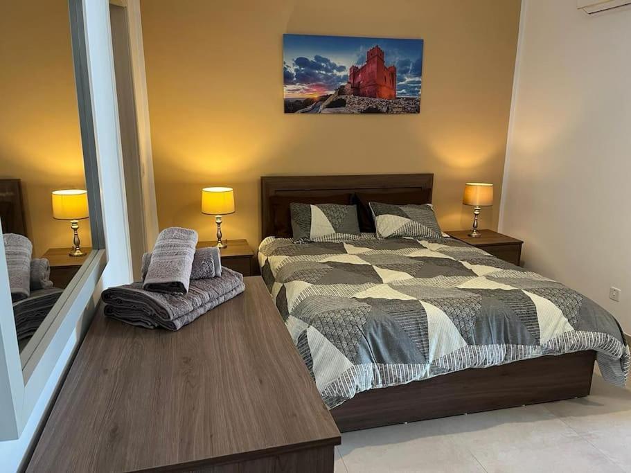 Mediterranea 2 Bedroom Smart Apartment St. Paul's Bay Esterno foto